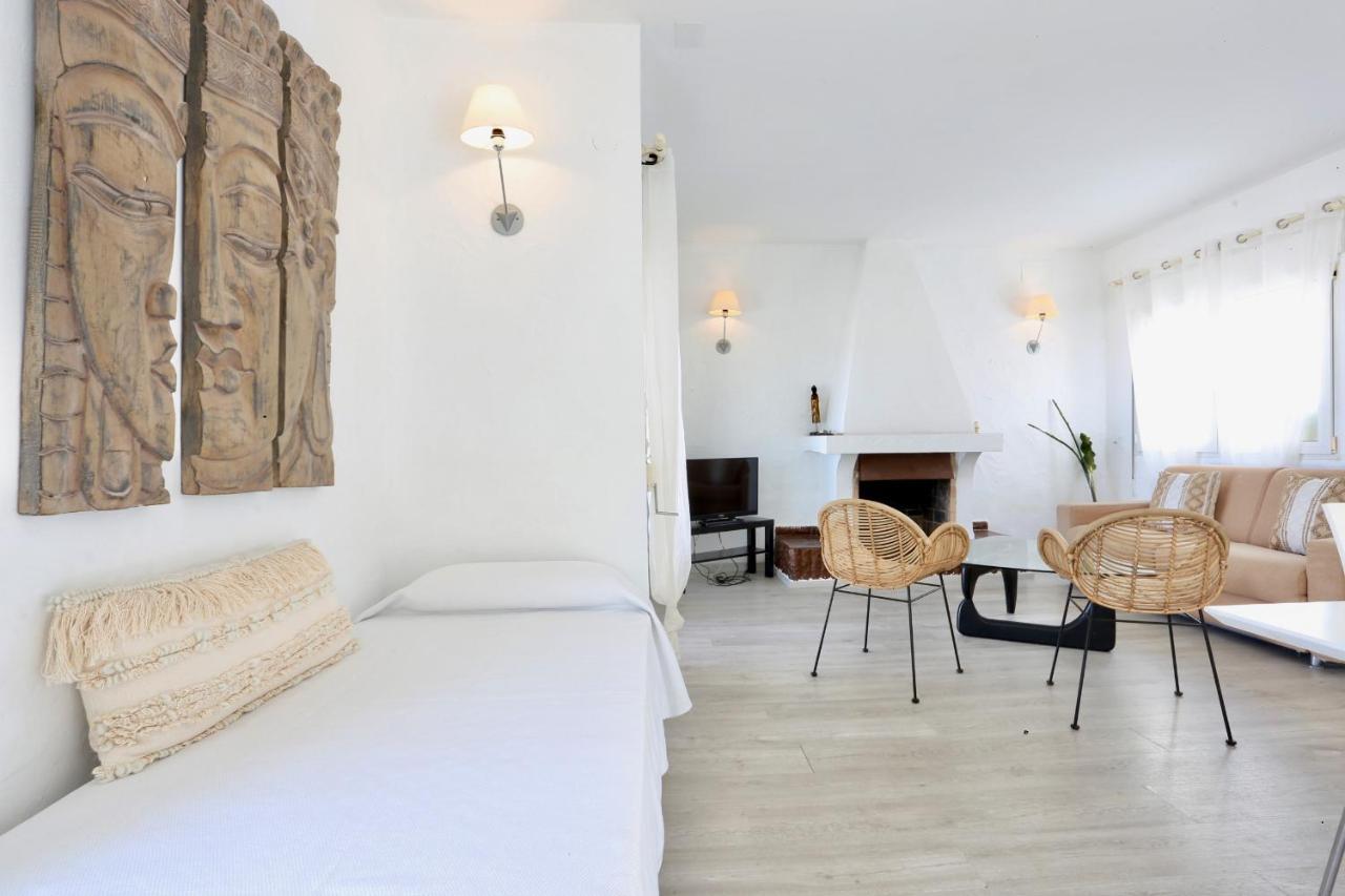 Urbanizacion El Oasis, 20 Villas En 1ª Linea Playa Dénia Extérieur photo