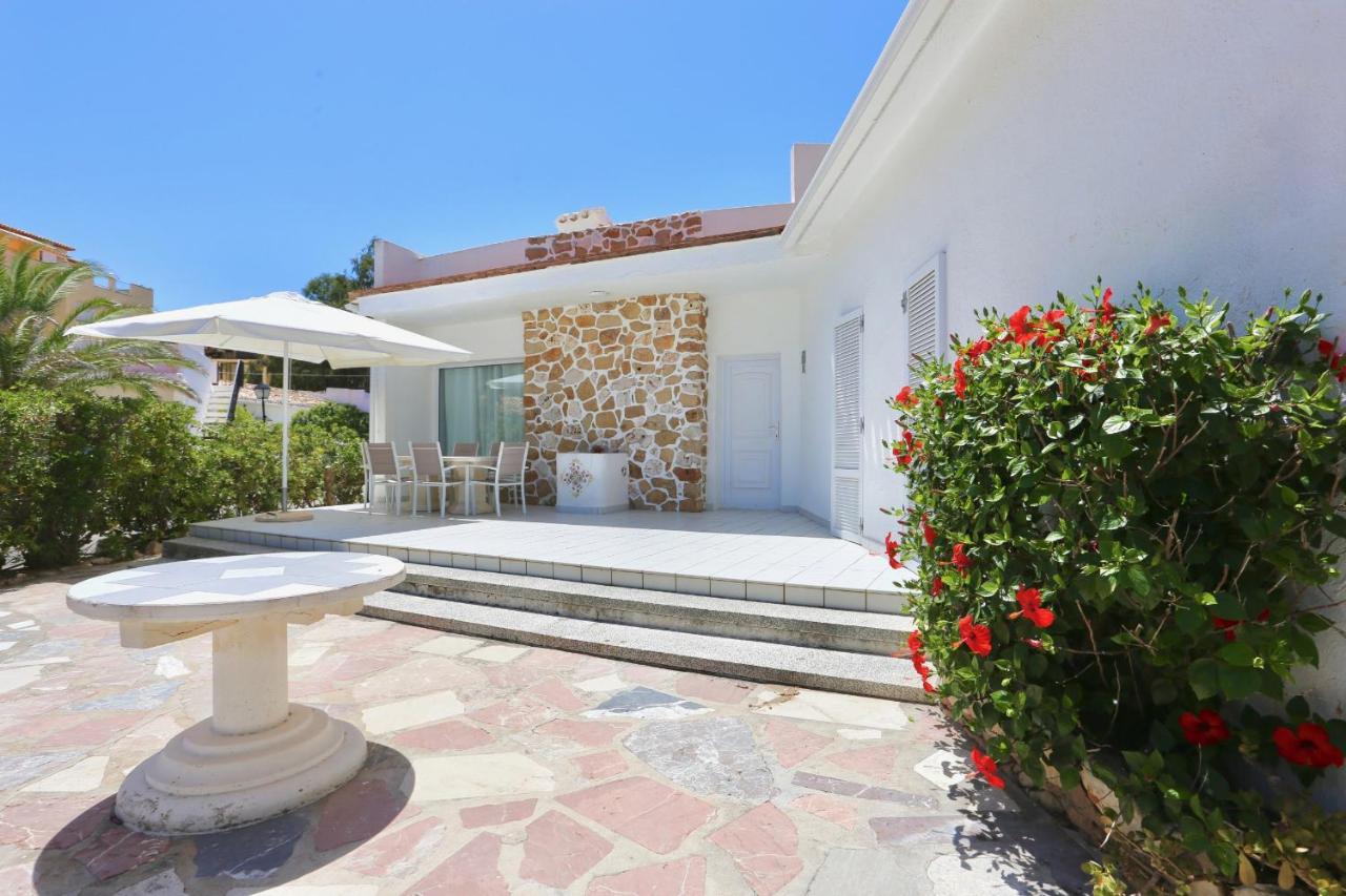 Urbanizacion El Oasis, 20 Villas En 1ª Linea Playa Dénia Extérieur photo