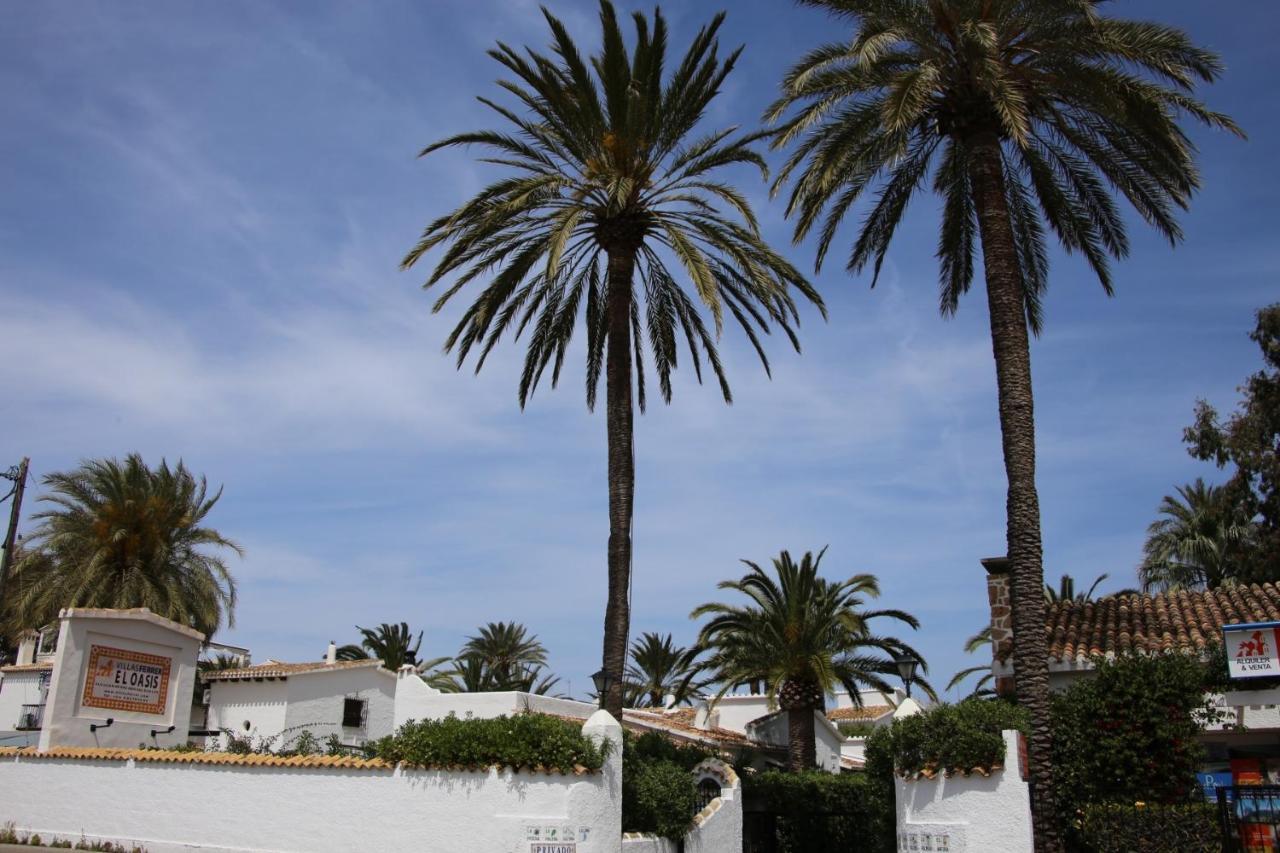 Urbanizacion El Oasis, 20 Villas En 1ª Linea Playa Dénia Extérieur photo