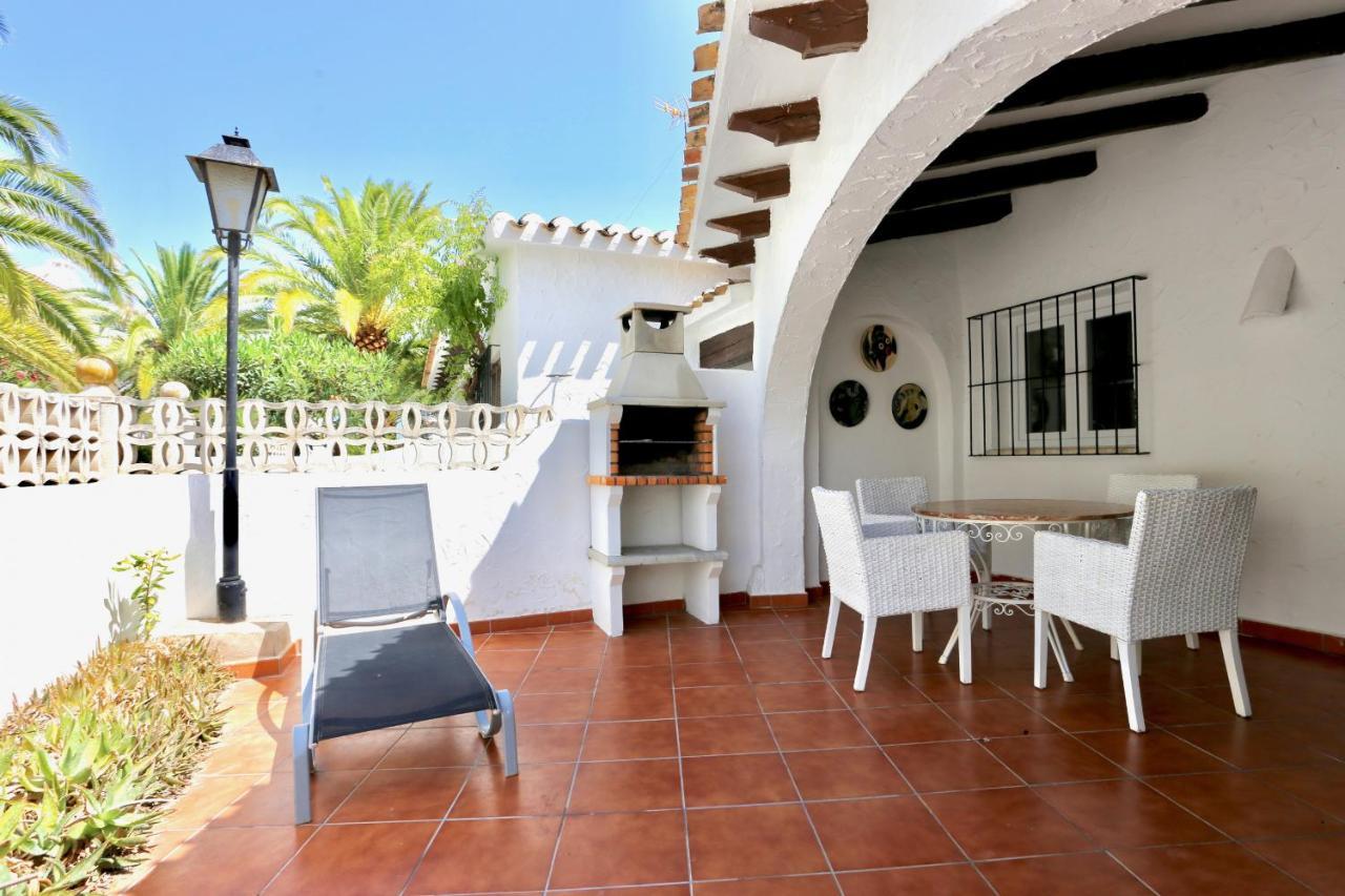 Urbanizacion El Oasis, 20 Villas En 1ª Linea Playa Dénia Extérieur photo
