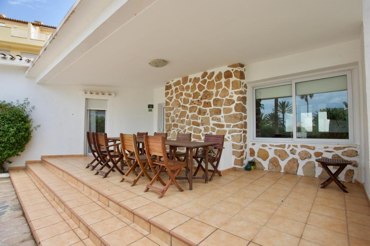 Urbanizacion El Oasis, 20 Villas En 1ª Linea Playa Dénia Extérieur photo